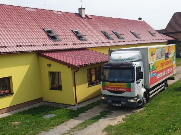 Izolace podkroví domu v Úněšově (okr. Plzeň)